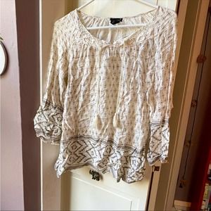 Forever 21 Patterned Beige Tunic Boho Shirt